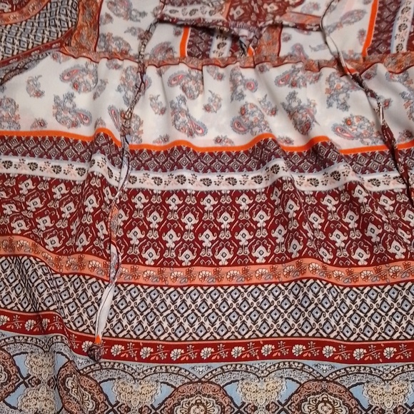 Pleione boho top size large red orange earthy. V neck sheer - Picture 2 of 5